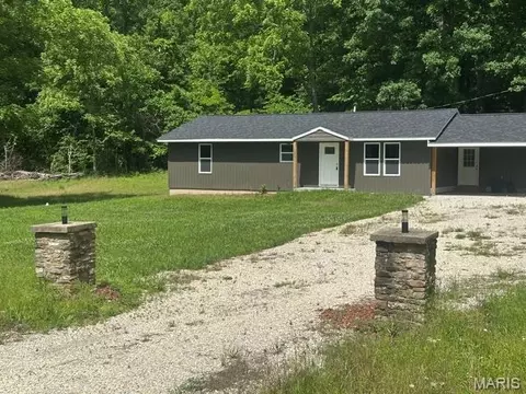 13351 St Rt H, Edgar Springs, MO 65462