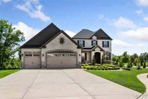 518 Coppice Ct, Wentzville, MO 63385