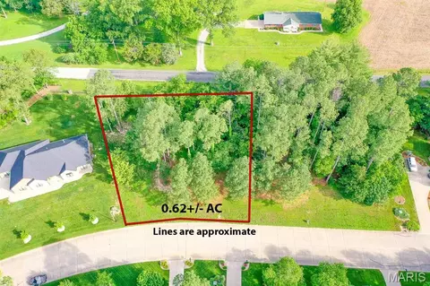 4517 Boardwalk, Smithton, IL 62285