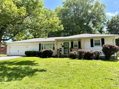 118 Alice Dr, O'fallon, IL 62269