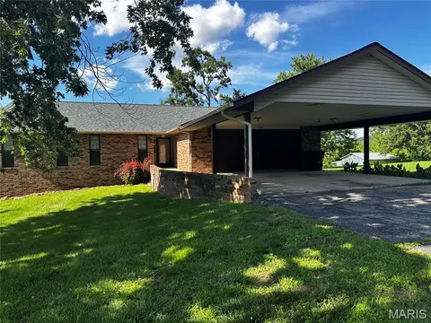 13216 Christopher Dr, Rolla, MO 65401