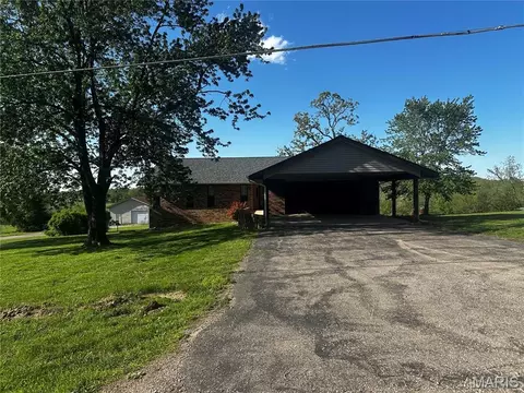 13216 Christopher Dr, Rolla, MO 65401