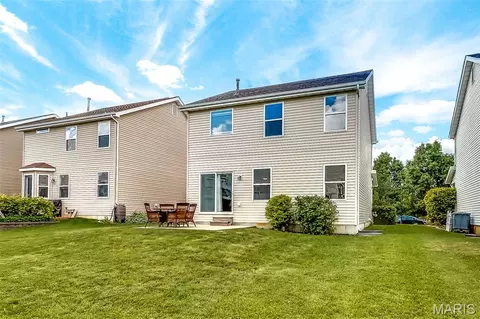 Exterior - 413 Spring Trce, O'fallon, MO 63368 photo 6 of 8