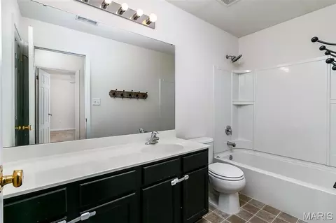 Bath - 413 Spring Trce, O'fallon, MO 63368 photo 4 of 4