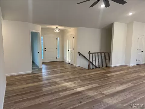 Entry Way - 1122 Creech School Rd, Troy, MO 63379 photo 2 of 3