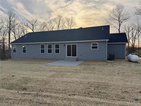 Exterior - 1122 Creech School Rd, Troy, MO 63379 photo 2 of 2