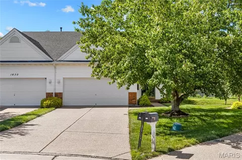 1628 Thurston Ct, O'fallon, MO 63366