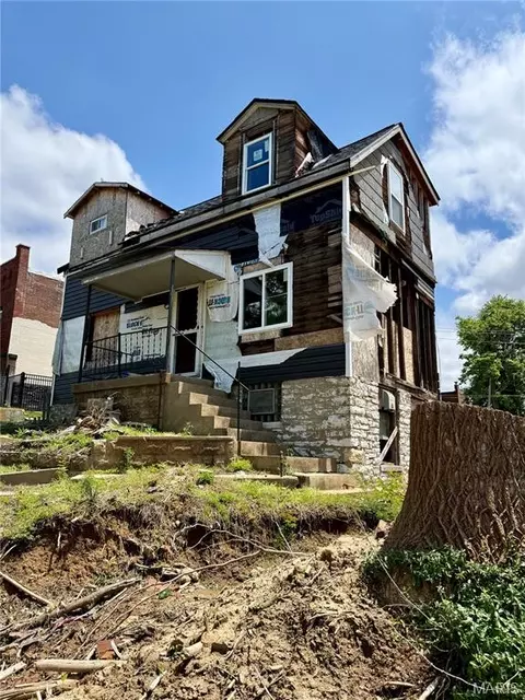 5322 Michigan Ave, Saint Louis, MO 63111
