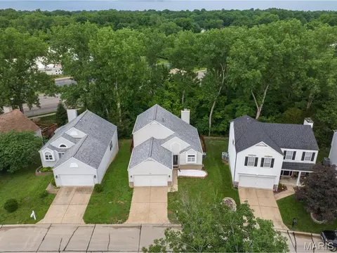 638 Cascade Lake Ct, Ballwin, MO 63021 photo 28