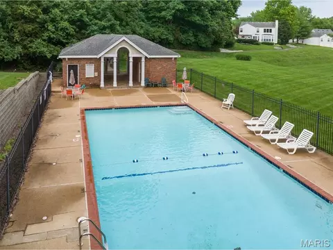 638 Cascade Lake Ct, Ballwin, MO 63021 photo 38