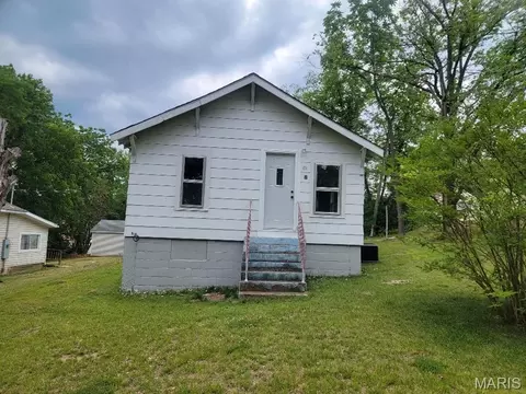 8 View St, Park Hills, MO 63601