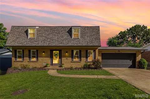 3573 Alber Hill Dr, Saint Louis, MO 63129
