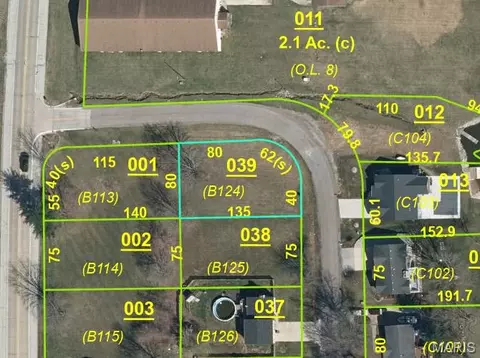 124 Shore Dr, Edwardsville, IL 62025