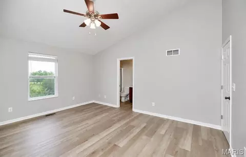 Entry Way - 10 Sugarberry Ct, Troy, MO 63379 photo 5 of 5