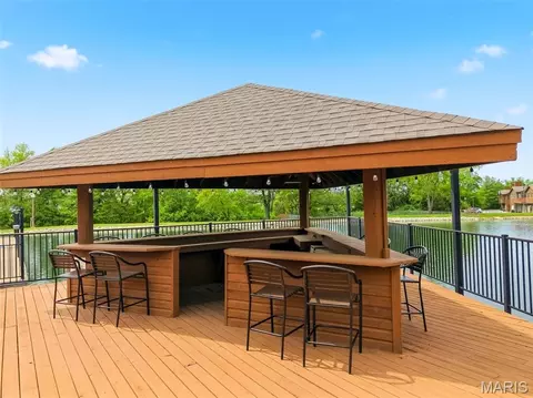 Exterior - 704 Hemingway Ln #E, Weldon Spring, MO 63304 photo 16 of 18