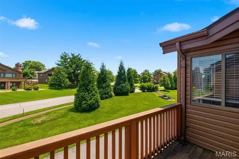 Exterior - 704 Hemingway Ln #E, Weldon Spring, MO 63304 photo 3 of 18