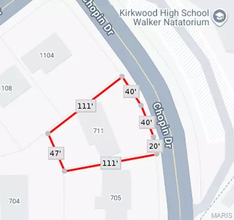 711 Chopin Dr, Kirkwood, MO 63122