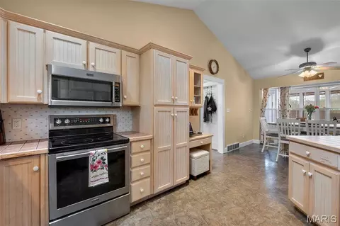 Other - 209 Tolbert Dr, Jackson, MO 63755 photo 3 of 17