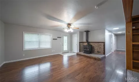 Living - 522 Highway Ff, Bourbon, MO 65441 photo 1 of 1