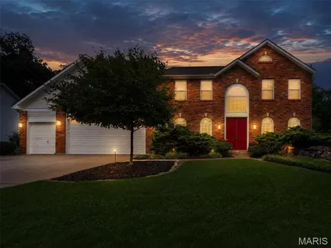 7204 Westfield Woods Dr, O'fallon, MO 63368