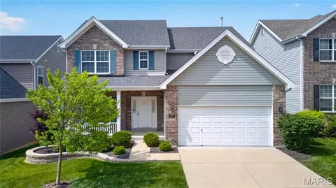 969 Meramec Grove Dr, Ballwin, MO 63021