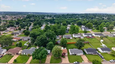 View/Area - 858 Morningside Ln, Arnold, MO 63010 photo 4 of 5