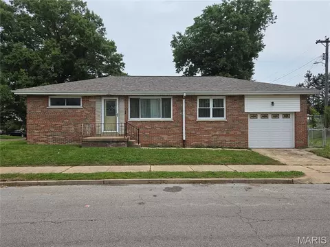 4107 Robert Ave, Saint Louis, MO 63116