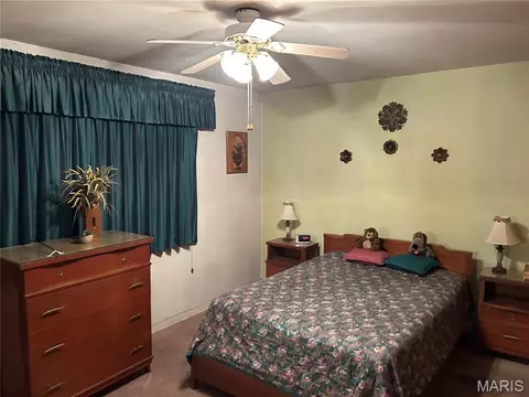 Bedroom - 1228 Arrowhead Dr, Olivette, MO 63132 photo 1 of 2