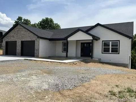 705 Mcintosh Ct, Hannibal, MO 63401