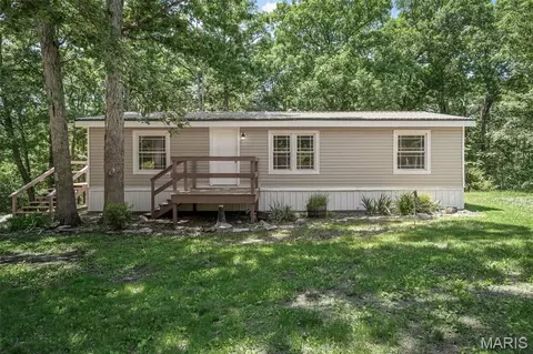 23857 Alberta Dr, Warrenton, MO 63383