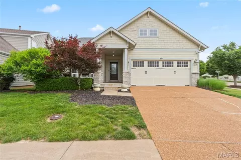 119 Venice Cir, St. Peters, MO 63304