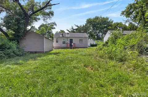 Exterior - 346 Mueller Ave, Ferguson, MO 63135 photo 1 of 3