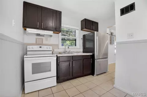 Other - 346 Mueller Ave, Ferguson, MO 63135 photo 4 of 5