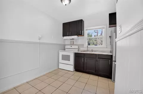 Kitchen - 346 Mueller Ave, Ferguson, MO 63135 photo 1 of 2