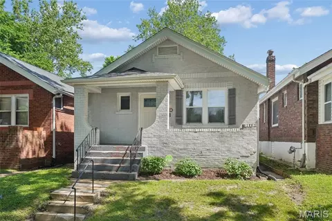 6919 Corbitt Ave, Saint Louis, MO 63130