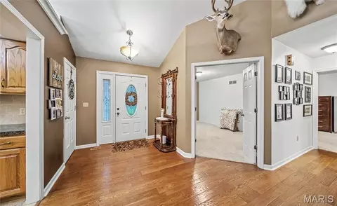 Entry Way - 56 W Nottingham Cir, Sullivan, MO 63080 photo 1 of 3