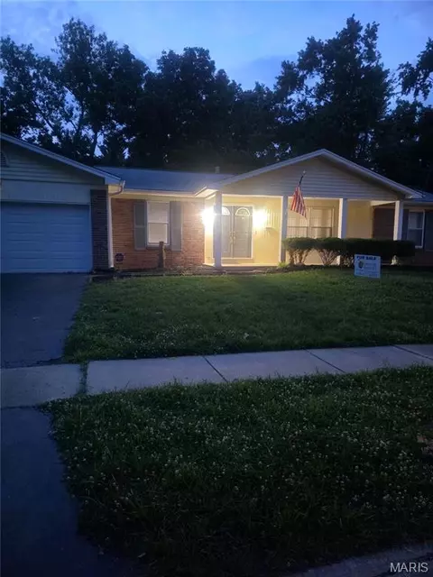 12971 Mayerling Dr, Saint Louis, MO 63146