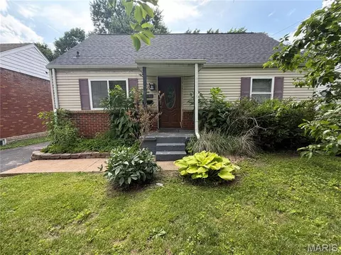 3719 Gordon Ave, Saint Louis, MO 63114