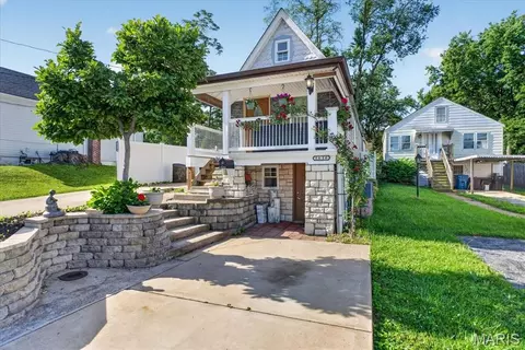 5616 Willard Ave, Affton, MO 63123