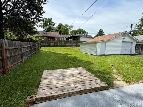 Exterior - 9010 Trefore Ave, Berkeley, MO 63134 photo 7 of 9