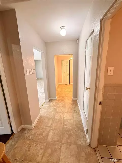 Entry Way - 9010 Trefore Ave, Berkeley, MO 63134 photo 2 of 2