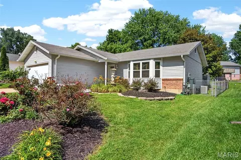 6 Merribrook Ct, O'fallon, MO 63368