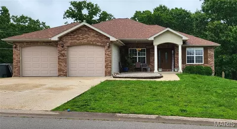 144 Ridgeview Dr, Saint Robert, MO 65584