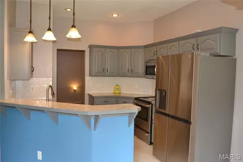 Kitchen - 144 Ridgeview Dr, Saint Robert, MO 65584 photo 1 of 4