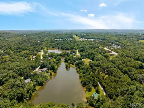 568 Grand Loop, Catawissa, MO 63015 photo 2