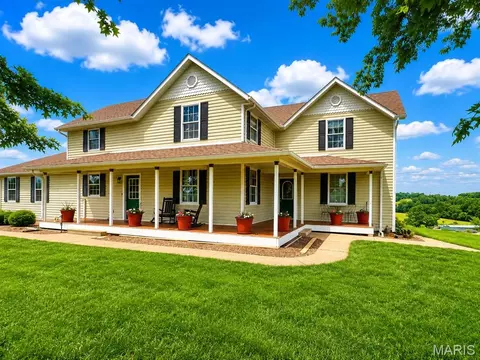 1504 Olive Rd, New Haven, MO 63068