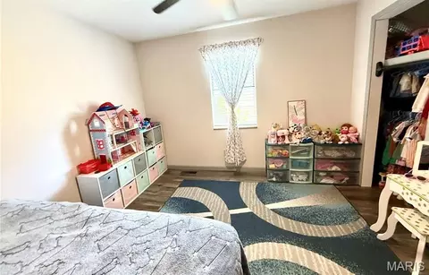 Bedroom - 4441 State Highway 142, Doniphan, MO 63935 photo 1 of 3