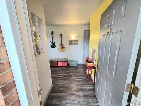 Entry Way - 4441 State Highway 142, Doniphan, MO 63935 photo 1 of 3