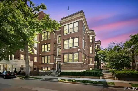 609 Clara Ave #2A, Saint Louis, MO 63112