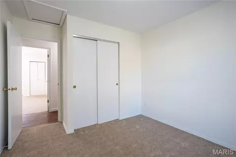 Bedroom - 11042 Wylestone Ct, Sappington, MO 63126 photo 4 of 6